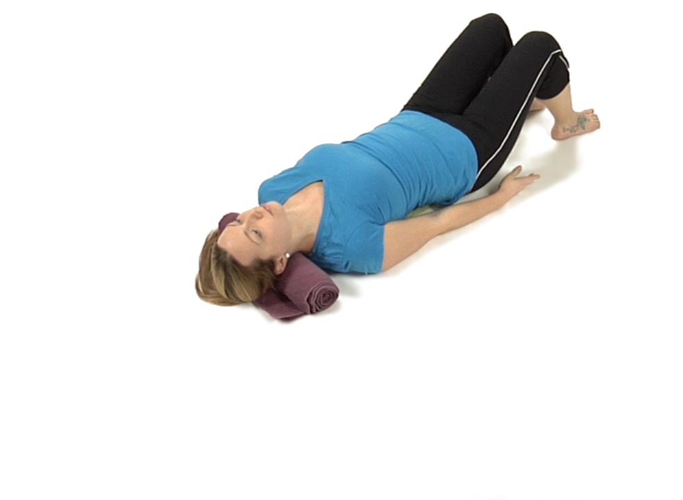 Stretches for headaches: Shoulder, back, neck stretches to try